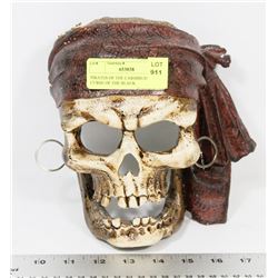 PIRATE SKULL WALL DECOR  PLAQUE