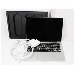 MACBOOK PRO WITH CORDS ***FOR PARTS ONLY***