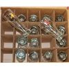 Image 1 : BOX OF 16 MIXED GLASSES
