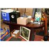 Image 1 : LARGE LOT INCLUDING BOARDROOM TABLE , PICTURES