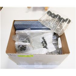 SPECIMEN/DISPLAY CONTAINERS LEE VALLEY.