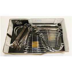 MAXIMUM GEAR WRENCH COMBINATION WRENCHES - SAE &