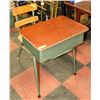 Image 1 : SCHOOL DESK
