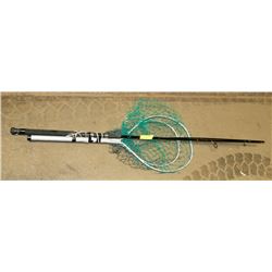 FLY FISHING ROD WITH 2 NETS.