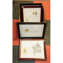 BOX W/4 NEW WOOD FRAMED POSING