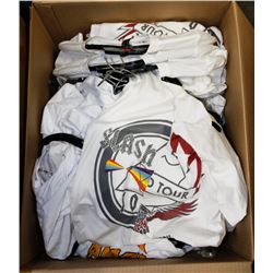 BOX OF ASSORTED CLOTHING, APPEARS TO BE