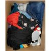 Image 1 : BOX OF ASSORTED CLOTHING, APPEARS TO BE