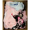 Image 1 : BOX OF ASSORTED CLOTHING APPEARS TO BE MOSTLY