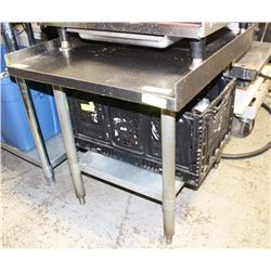 24" X 30" EQUIPMENT STAND