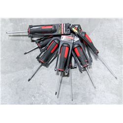 GROUP OF ASSORTED SCREWDRIVERS