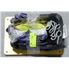 Image 1 : SAFETY LOT INCLUDES KNEE PADS, GLASSES & GLOVES