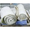 Image 1 : PALLET OF ASSORTED INSULATED TARPS