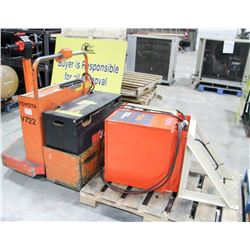 TOYOTA ELECTRIC RIDING PALLET JACK, COMES WITH
