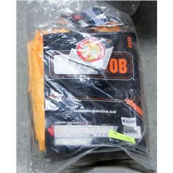 10/4 JOB RAIN SET, INCLUDES BIBS, JACKET AND