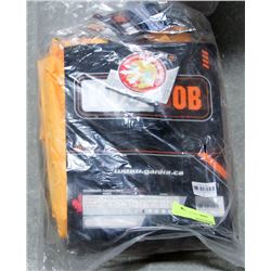 10/4 JOB RAIN SET, INCLUDES BIBS, JACKET AND