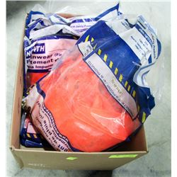 BOX OF 5 RAIN JACKETS, FIRE RETARDANT SIZE 3XL