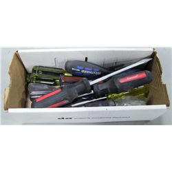 BOX OF ASSORTED RUBBER GRIP SCREWDRIVERS