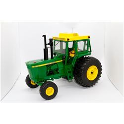 John Deere 6030 tractor Ertl Precision Elite 2 1:16 Has Box *Working Lights*