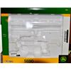 Image 2 : John Deere S690 combine Ertl Prestige Collection 1:32 Has Box