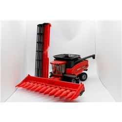 Case IH AFX8010 combine Ertl 1:32 Has Box