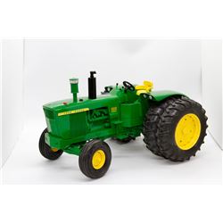 John Deere 5010 1963 50th Anniversary Ertl Collector Edition 1:16 Has Box