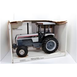 White Farm Equipment 170 Scale Models 1:16 Has Box