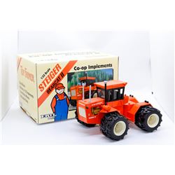 Steiger Co-op Implements BearCat II Ertl 1:32 Has Box