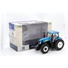 Image 1 : New Holland T7040 tractor Ertl 1:32 Has Box
