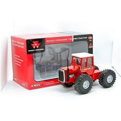 Massey Ferguson 1505 4WD tractor Ertl 1:32 Has Box