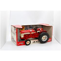 IH 460 utility tractor Ertl 1:16 Has Box