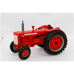 International 650 diesel Ertl 1:16 No Box