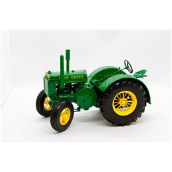 1937 John Deere D Series '07 Edition 1:16 Has Box detailed