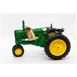 John Deere G Ertl Precision Key 2 Highly Detailed 1:16 No Box