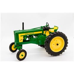 John Deere 620 Ertl 1:16 No Box