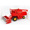 Image 1 : Massey Ferguson 760 combine 1:16 No Box