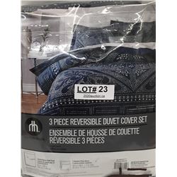HOMETRENDS 3PCE REVERSIBLE DUVET COVER SET