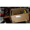 Image 1 : BOX OF TOOLS, CHARGER AND SUITCASE