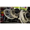 Image 2 : 6 EXHAUST FANS