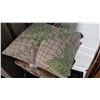 Image 2 : LOT OF FOUR DECORATOR CUSHIONS