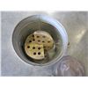 Image 2 : ANTIQUE BUTTER CHURN