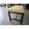 Image 2 : MODERN BENCH