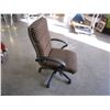 Image 2 : ROLLING GAS LIFT OFFICE CHAIR