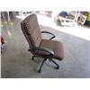 Image 2 : ROLLING GAS LIFT OFFICE CHAIR