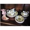 Image 2 : SHELF LOTS OF VINTAGE POTTERY AND CHINA
