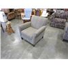 Image 2 : MODERN STRIPED ACCENT CHAIR