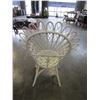 Image 3 : WHITE WICKER CHAIR