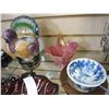 Image 2 : ROUGE ROYALE DISH, ROYAL WINTON DISH AND PLANTER, TRAY, AND VASE