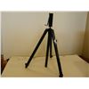 Image 1 : Outdoorsmans MediumTripod with Pistol Grip Head
