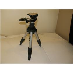 SLIK 450G Small Tripod with adjustable grip (used)