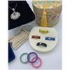 Image 2 : QVC Jewelry Lot